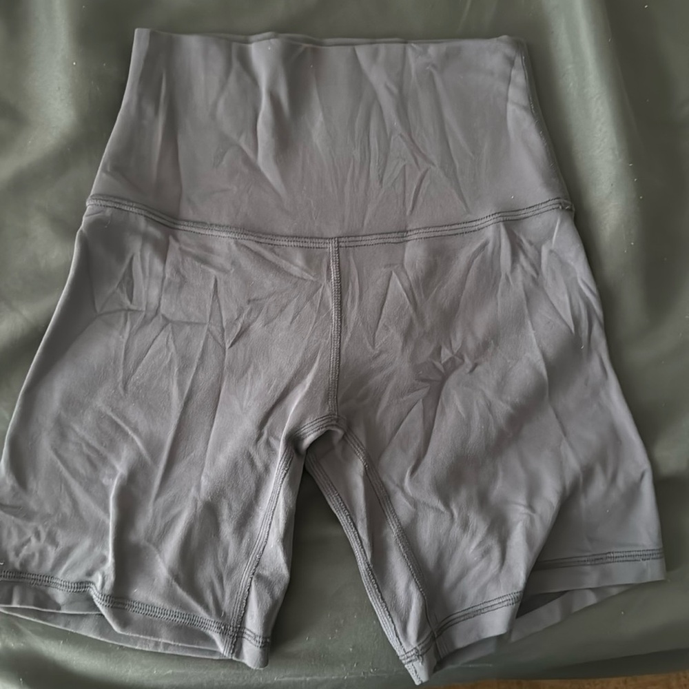 Lululemon align shorts graphite purple, perfect condition